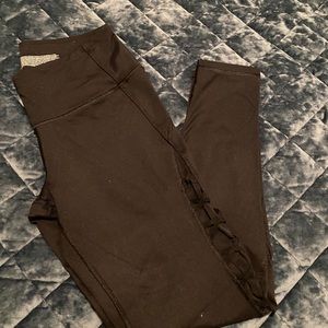 Victoria’s Secret “knockout” leggings